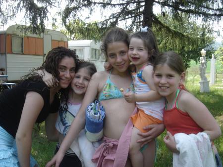 Alicia  Rivka  Tyffanie   Levana Jess
